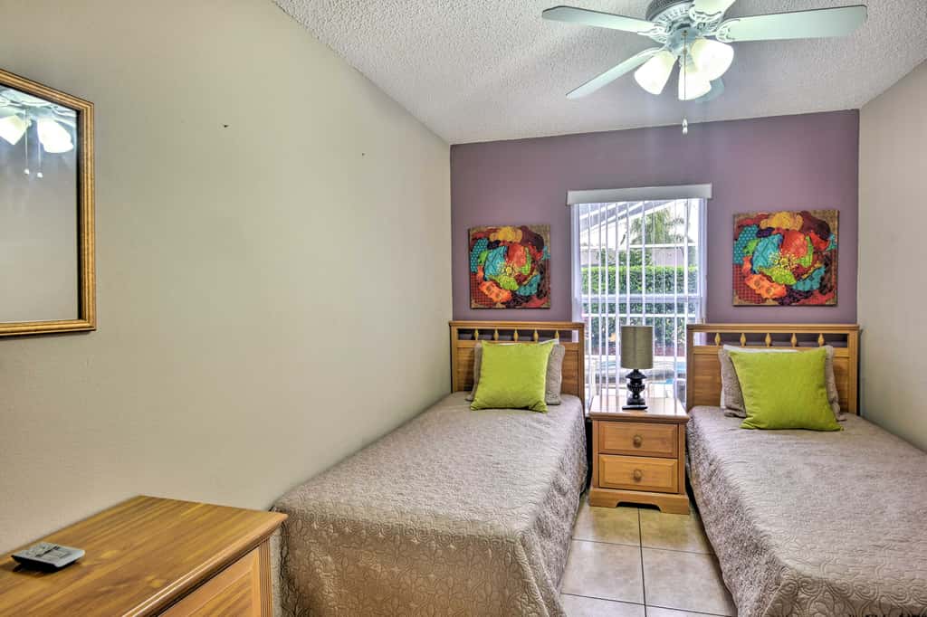 Clermont Home w/ Pool & Game Room: 10 Mi to Parks!