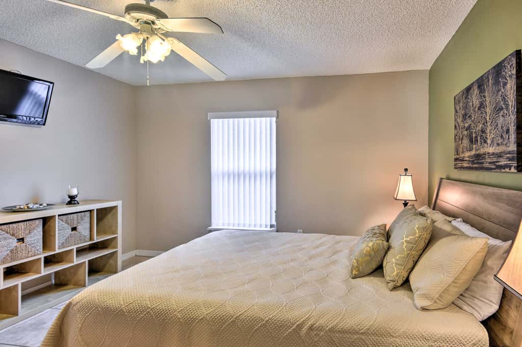 Clermont Home w/ Pool & Game Room: 10 Mi to Parks!