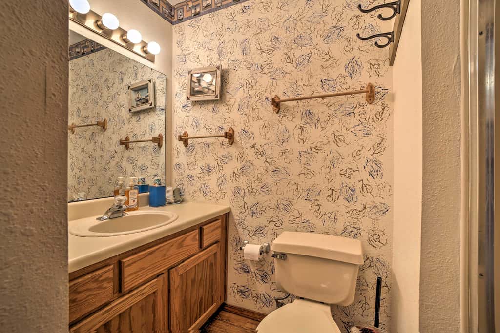 Branson Condo w/ Views: 2 Mi to Silver Dollar City