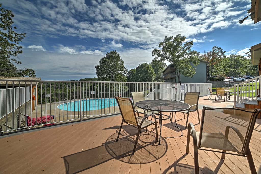 Branson Condo w/ Views: 2 Mi to Silver Dollar City