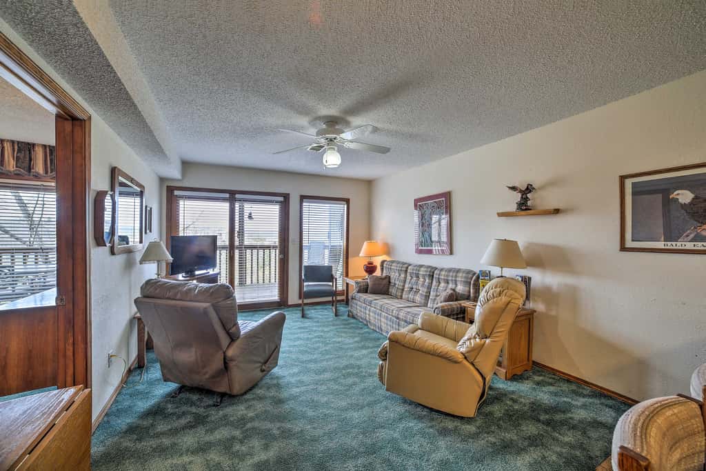 Branson Condo w/ Views: 2 Mi to Silver Dollar City