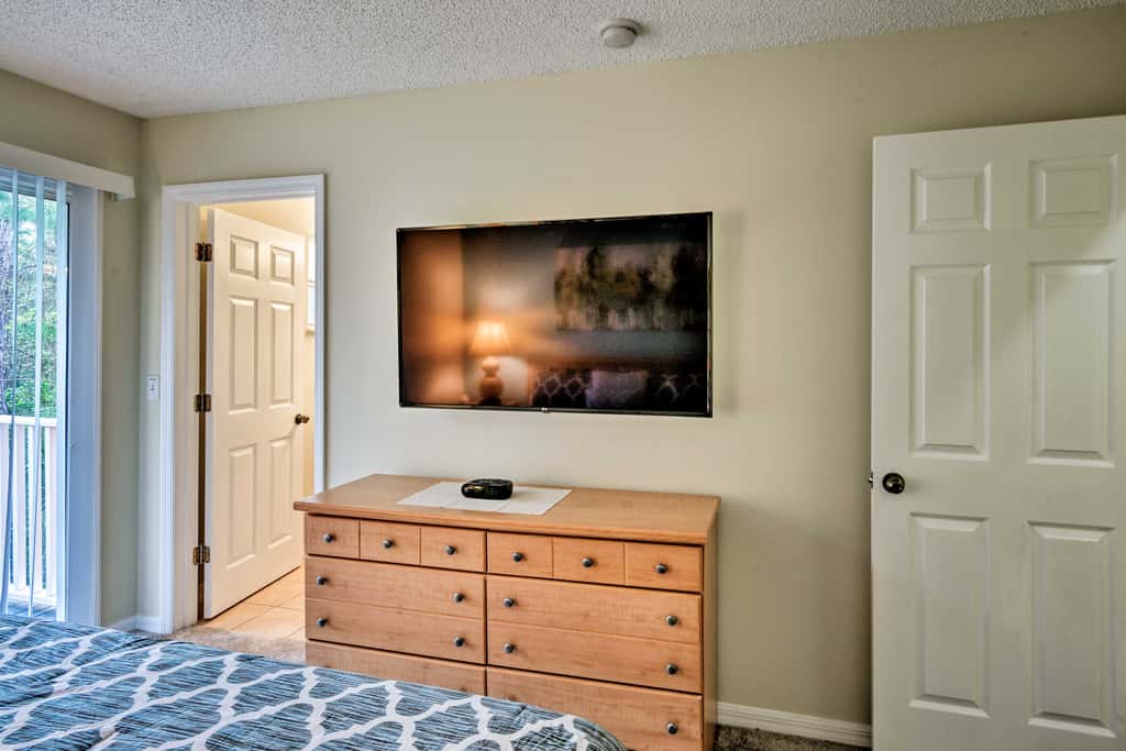 5 Mi to Disney: Emerald Island Resort Condo!