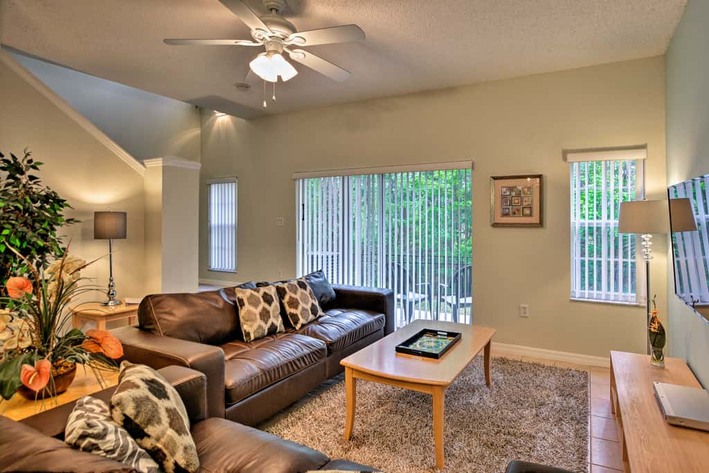 5 Mi to Disney: Emerald Island Resort Condo!