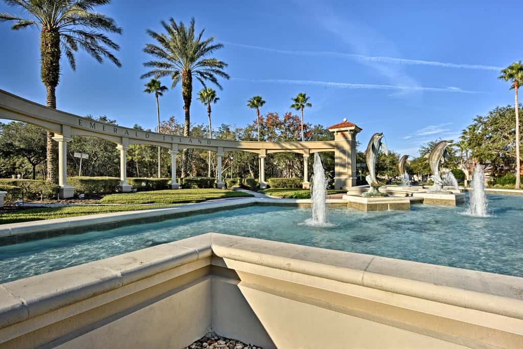 5 Mi to Disney: Emerald Island Resort Condo!