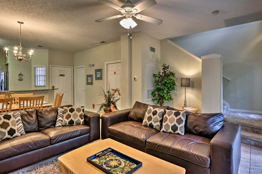 5 Mi to Disney: Emerald Island Resort Condo!