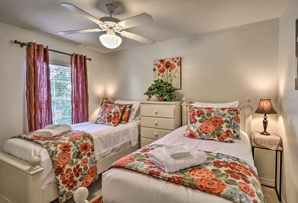 4 Mi to Animal Kingdom: Gem w/ Pool in Kissimmee