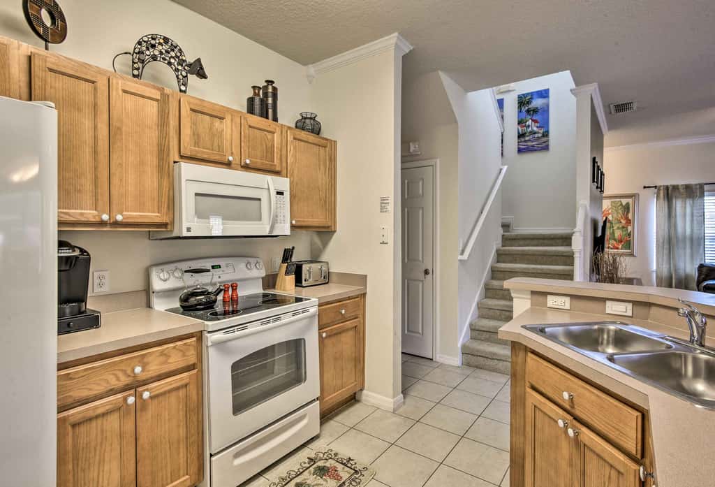 4 Mi to Animal Kingdom: Gem w/ Pool in Kissimmee