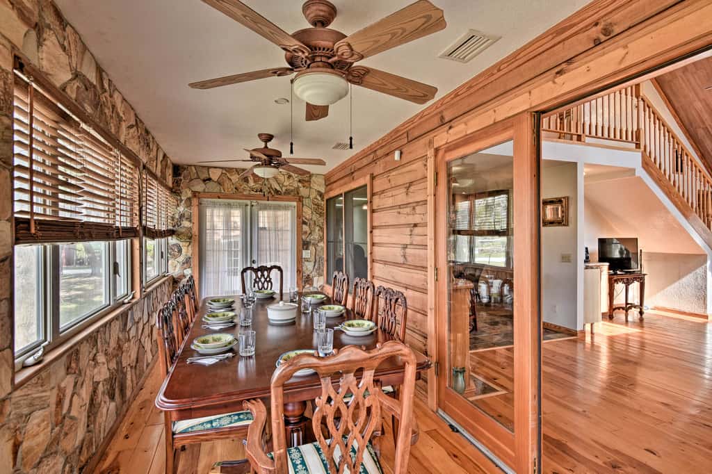 Rustic 4BR Farm Retreat Near Sebring Raceway