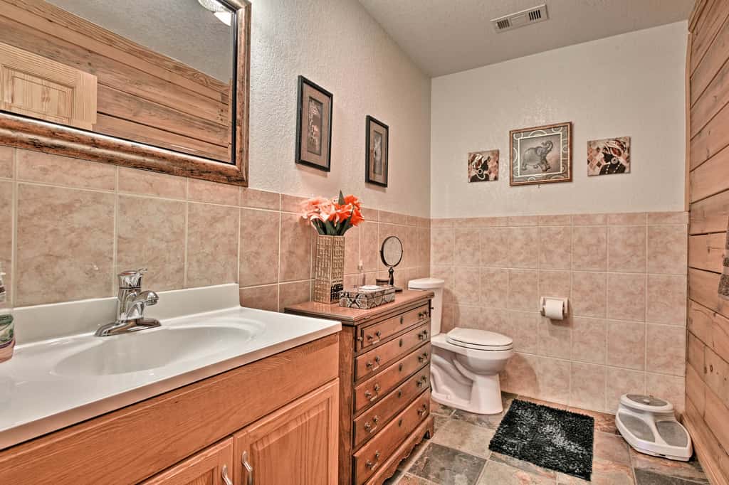 Rustic 4BR Farm Retreat Near Sebring Raceway