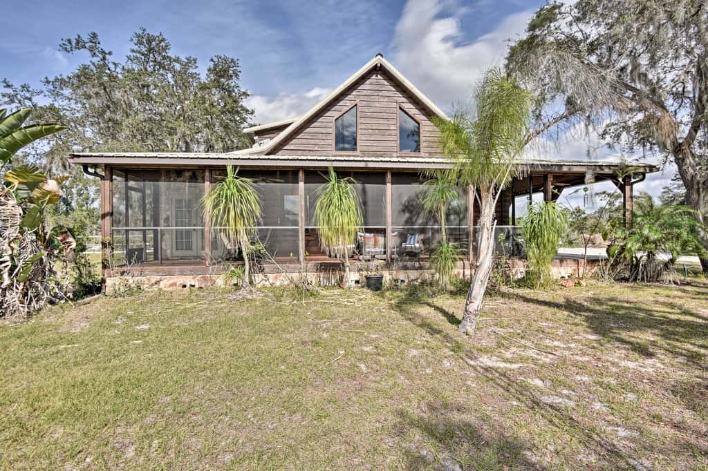 Rustic 4BR Farm Retreat Near Sebring Raceway