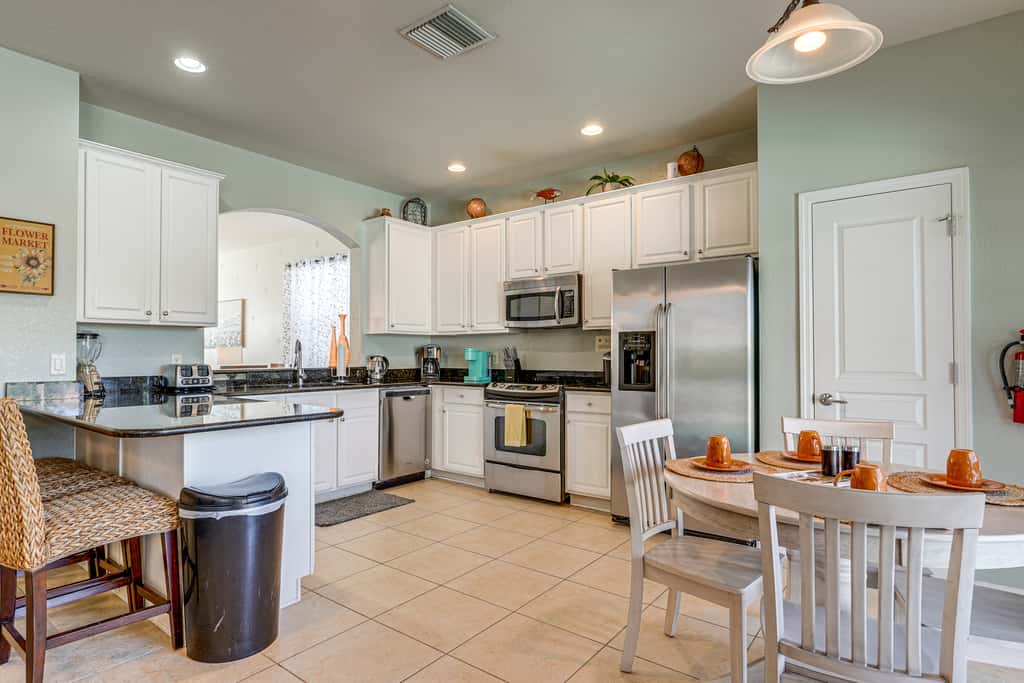 3 Mi to WDW: Windsor Hills Home w/ Game Room!
