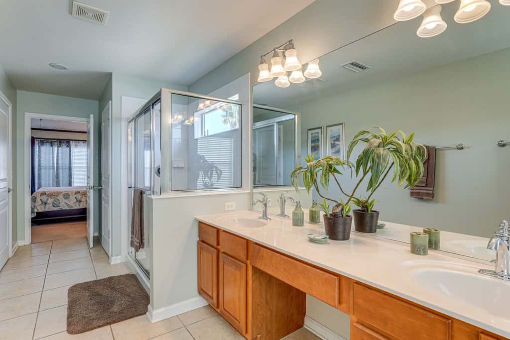 3 Mi to WDW: Windsor Hills Home w/ Game Room!