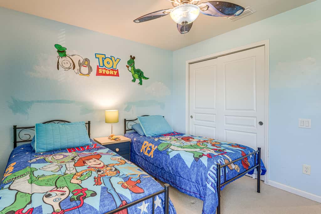 3 Mi to WDW: Windsor Hills Home w/ Game Room!