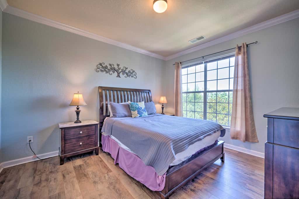 10 Mi to Disney: Davenport Condo w/ Pool Access!
