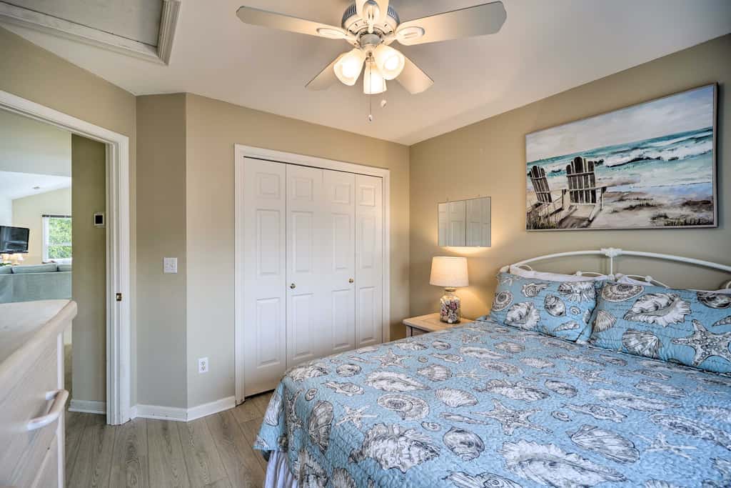 Coastal Home w/ Community Pool < 2 Miles to Beach!