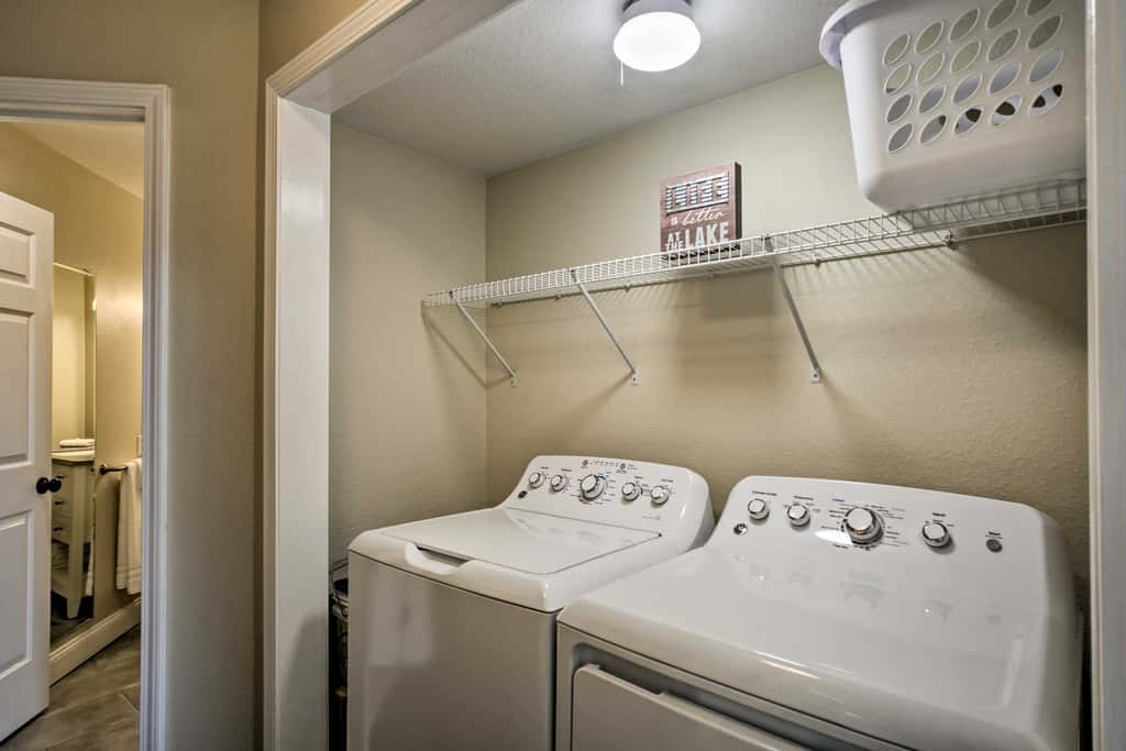 5 Mi to Dtwn & Strip! Branson Condo w/ Indoor Pool