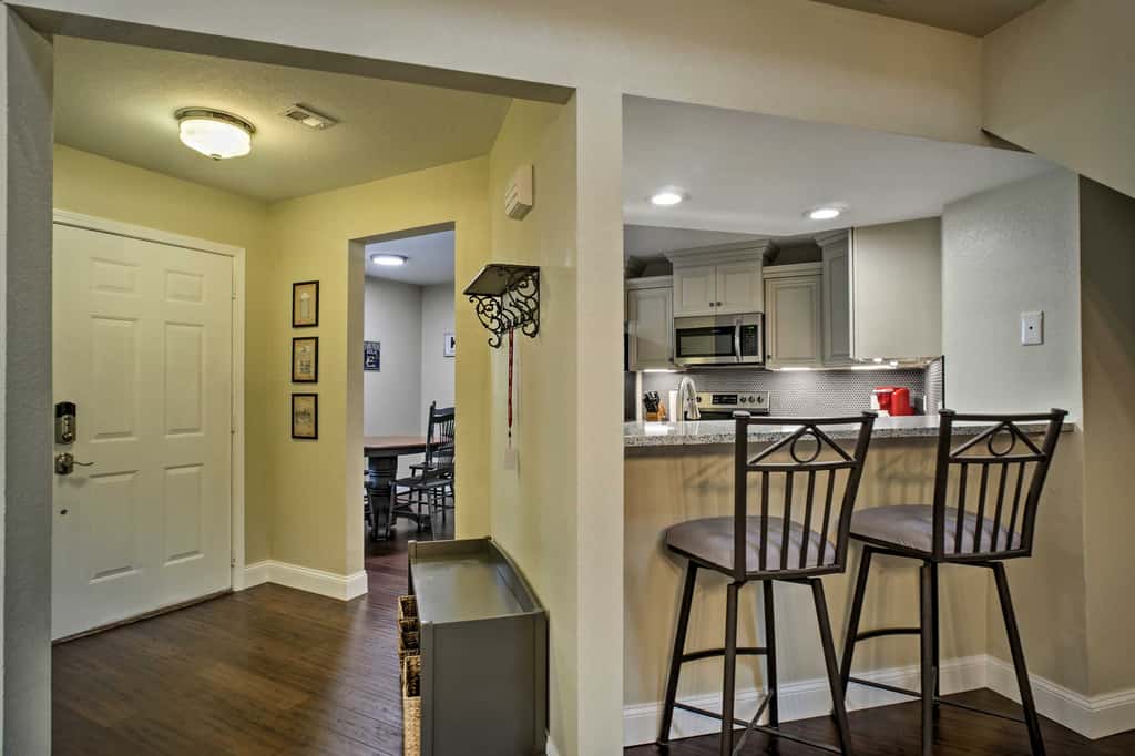 5 Mi to Dtwn & Strip! Branson Condo w/ Indoor Pool