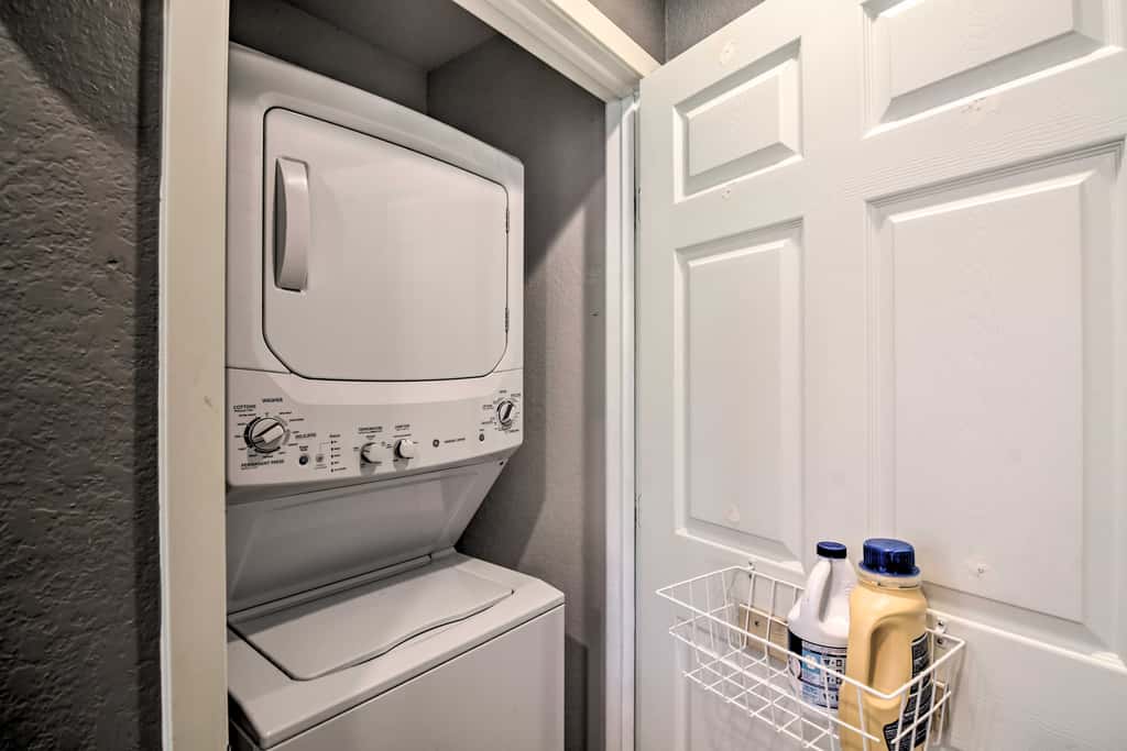 Holiday Hills Resort Condo w/ Hot Tub Access