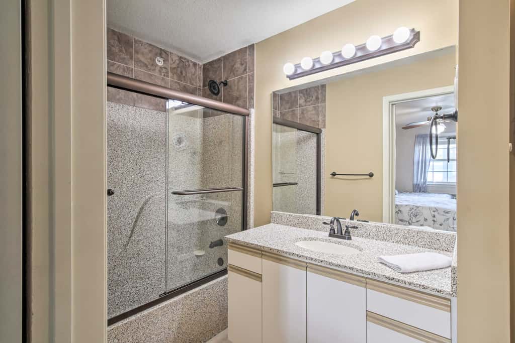Holiday Hills Resort Condo w/ Hot Tub Access