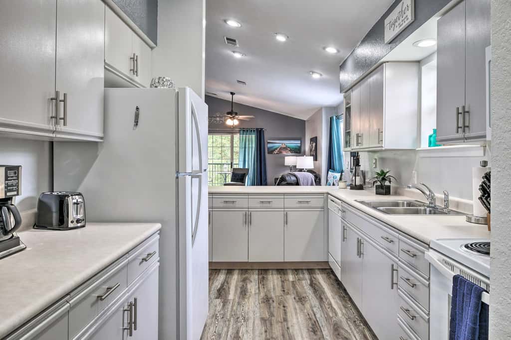 Family Resort Condo w/ Perks in Branson!