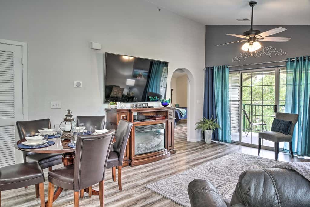 Family Resort Condo w/ Perks in Branson!