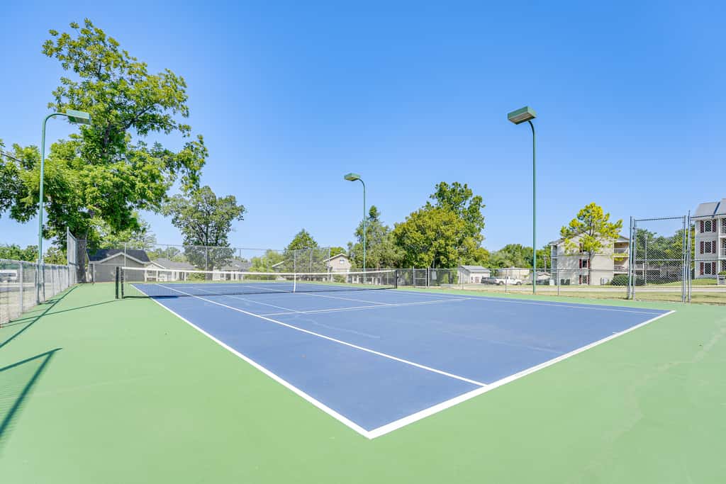 Family Resort Condo w/ Perks in Branson!