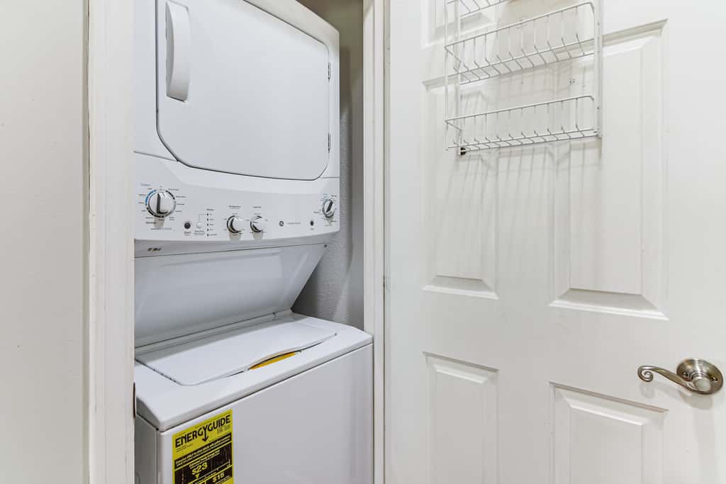 Cozy Resort Condo 5 Mi to Branson Landing!