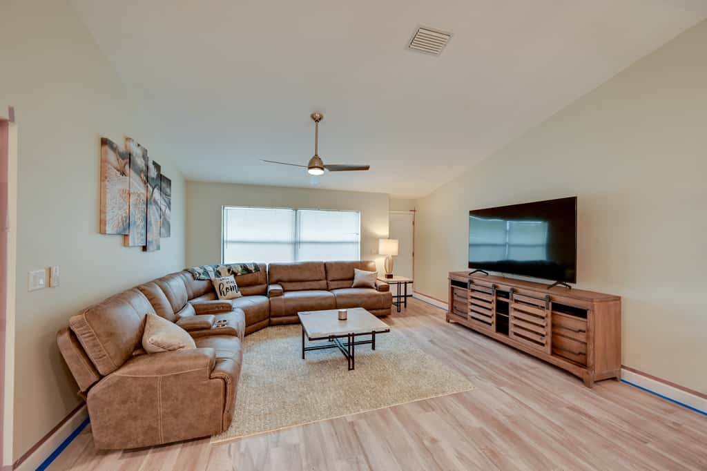 1 Mi to Golf: Sebring Condo w/ Pool Access!