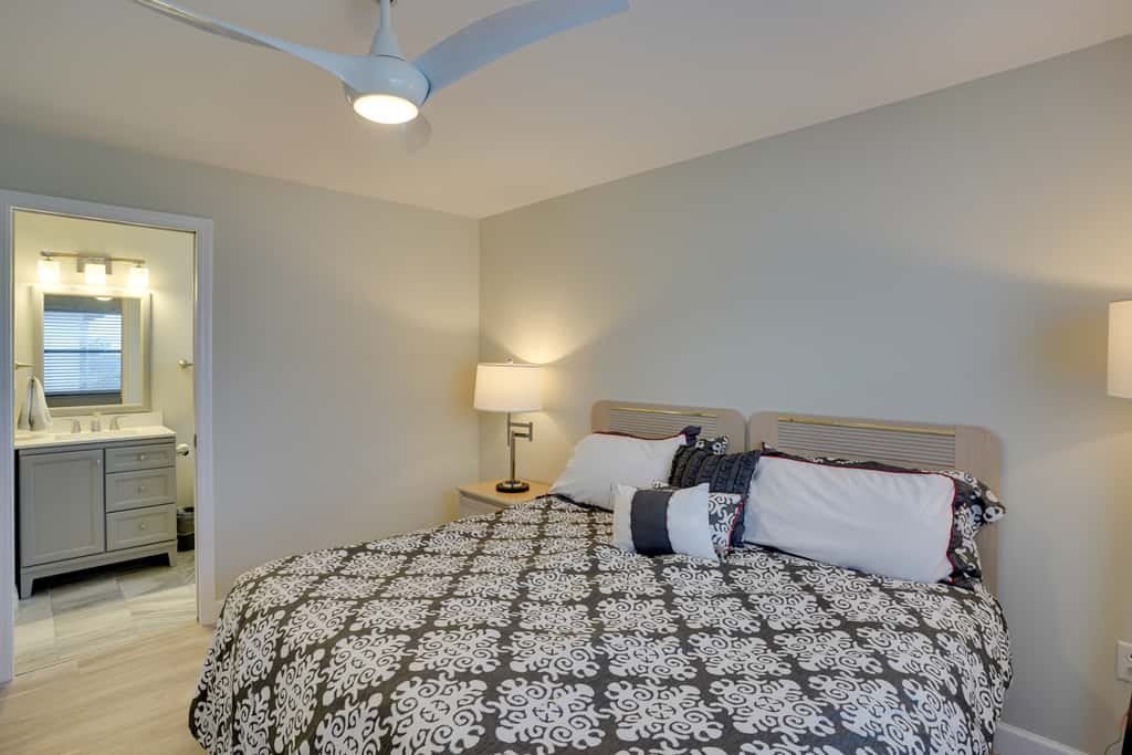 1 Mi to Golf: Sebring Condo w/ Pool Access!