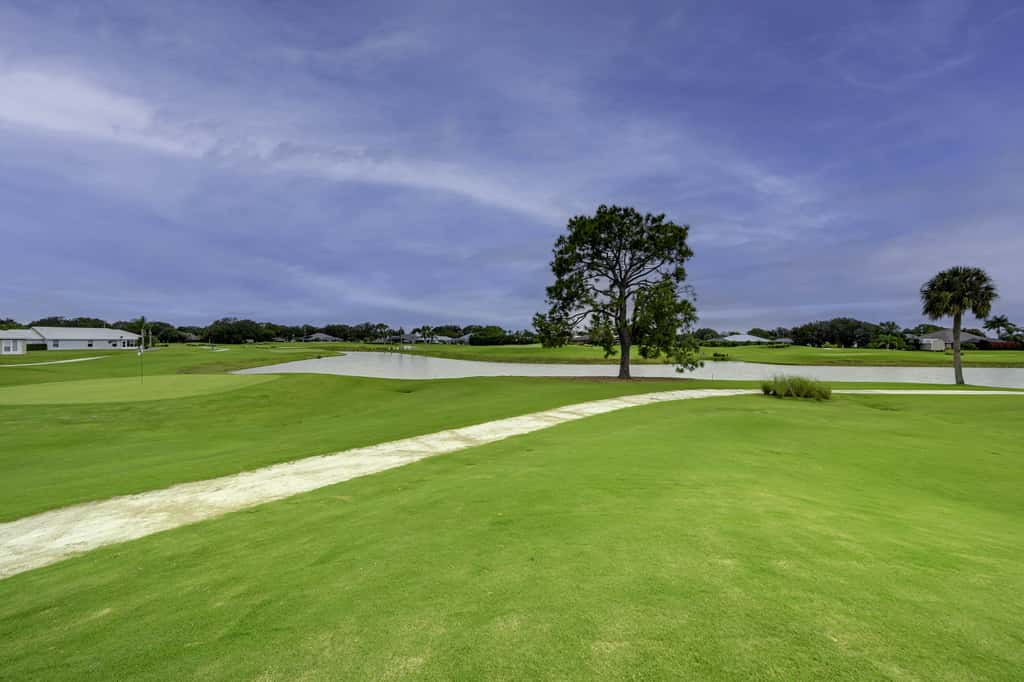 1 Mi to Golf: Sebring Condo w/ Pool Access!