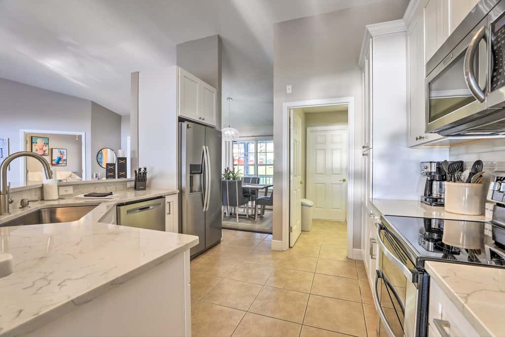 Dog-Friendly Lake Home w/ Dock ~ 25 Mi to Disney!