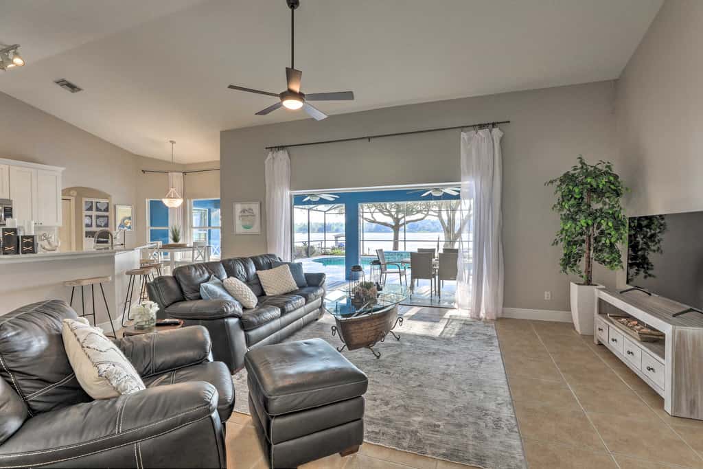 Dog-Friendly Lake Home w/ Dock ~ 25 Mi to Disney!