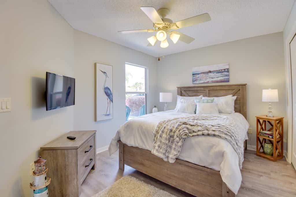 Courtyard Villa w/ Lanai & Community Amenities!