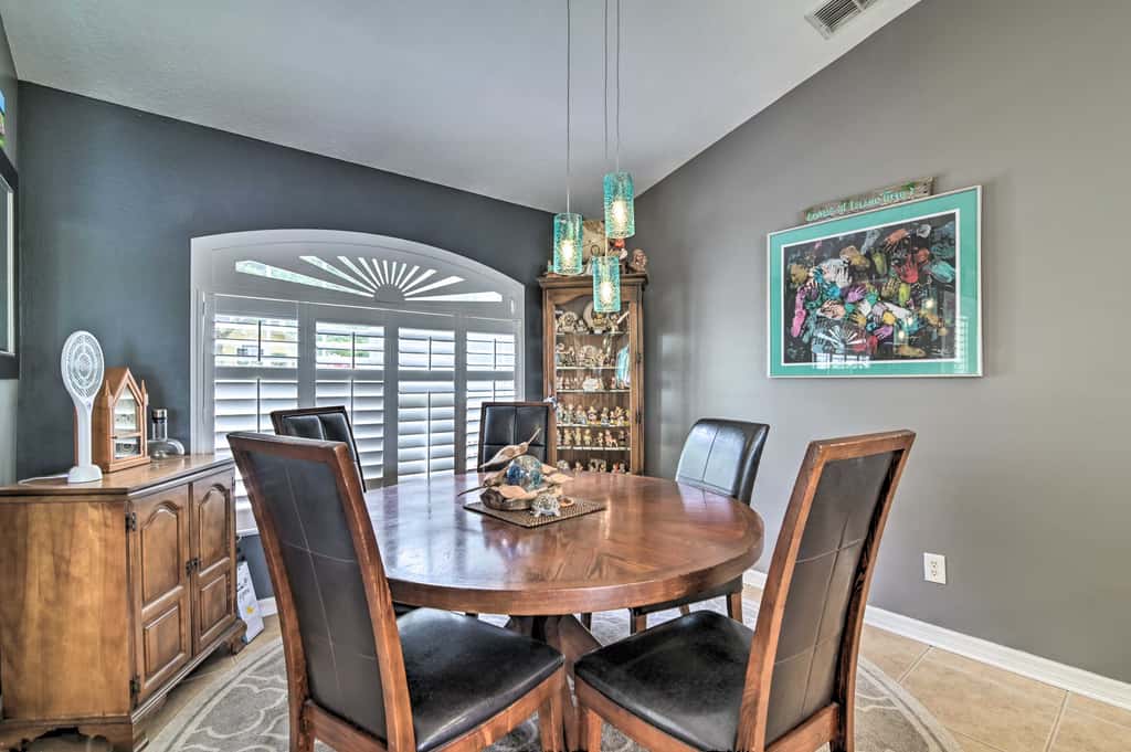 Florida Family Home w/ Dock on Saw Mill Lake!