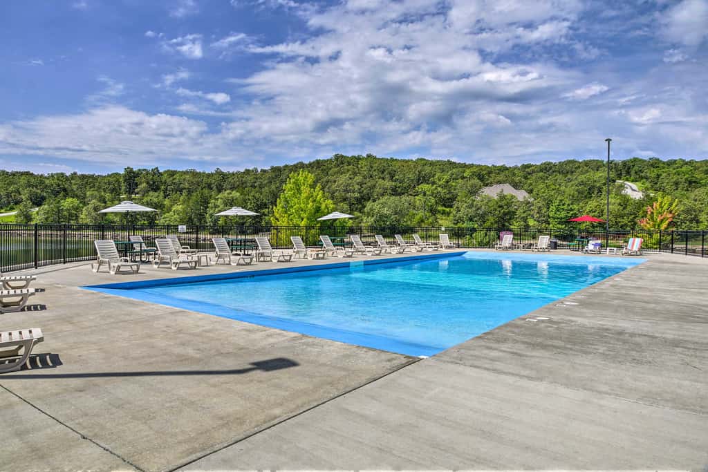 Branson West Villa w/ Golf Course View & Pool!