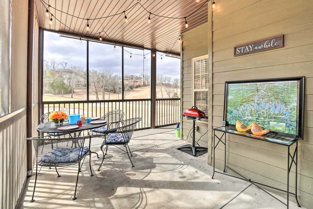 Branson West Villa w/ Golf Course View & Pool!