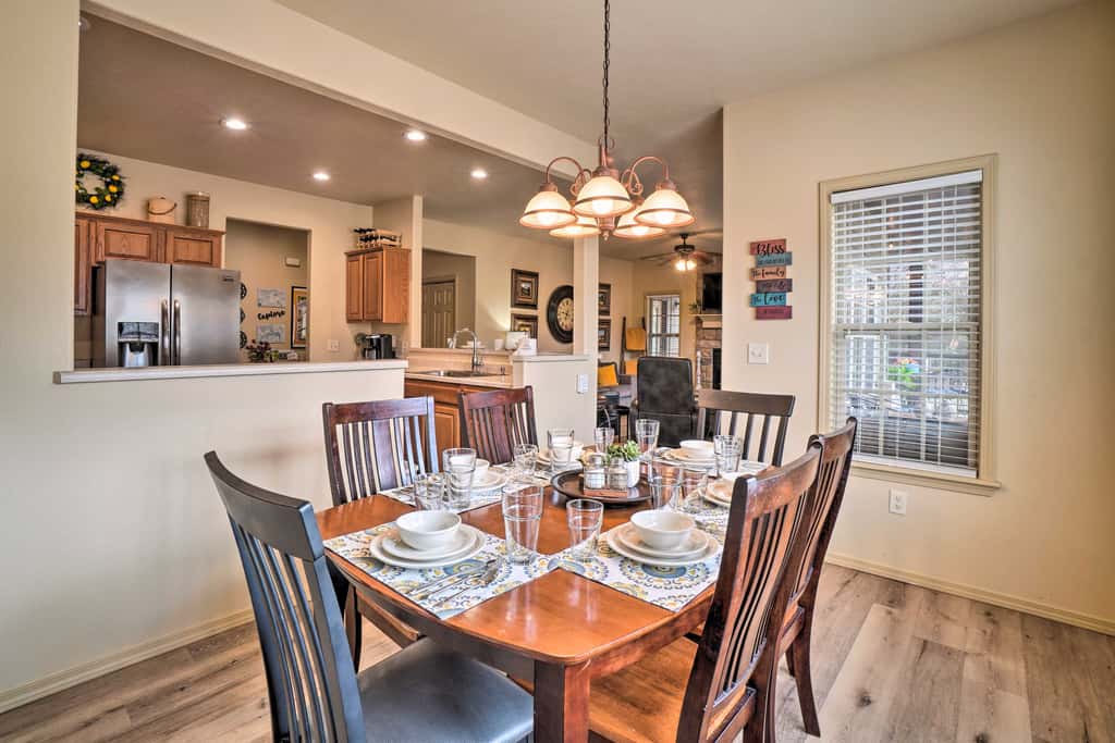 Branson West Villa w/ Golf Course View & Pool!