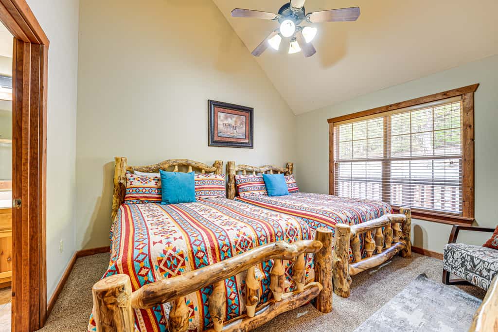 5 Mi to Silver Dollar City! Family Cabin Near Golf