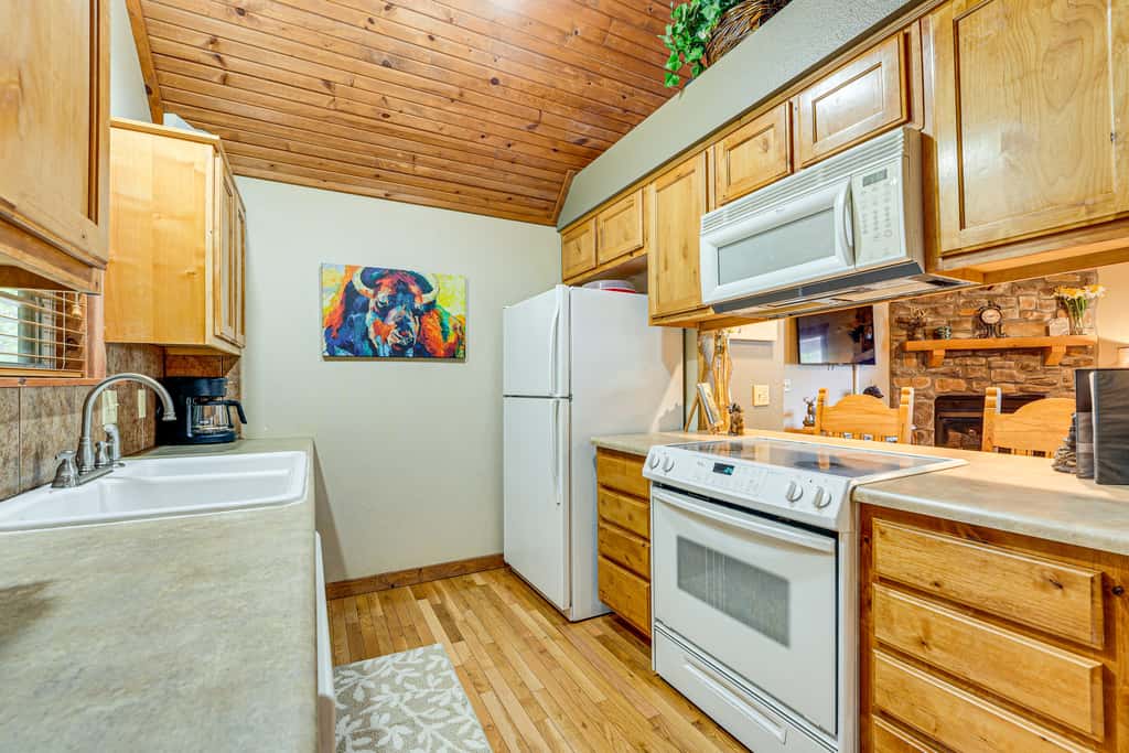 5 Mi to Silver Dollar City! Family Cabin Near Golf