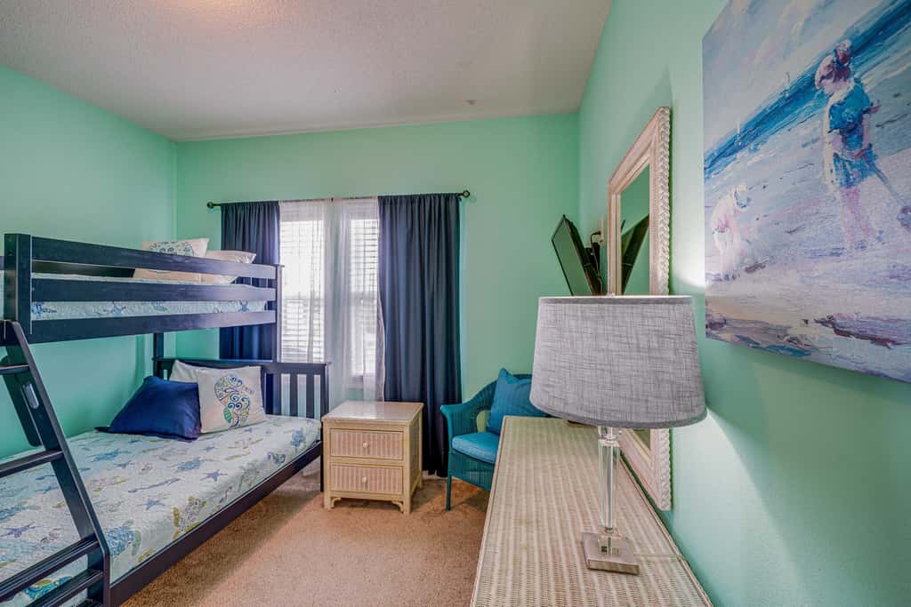 Grand Seaside Escape w/ Direct Beach Access!
