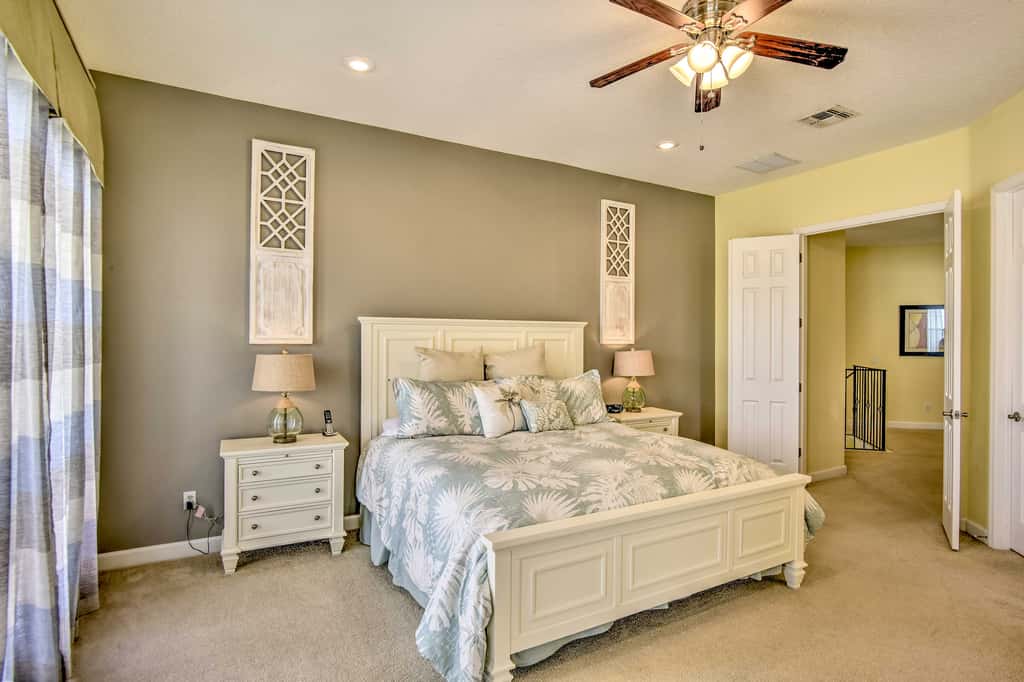 Beautiful Reunion Resort Home < 15 Min to Disney!