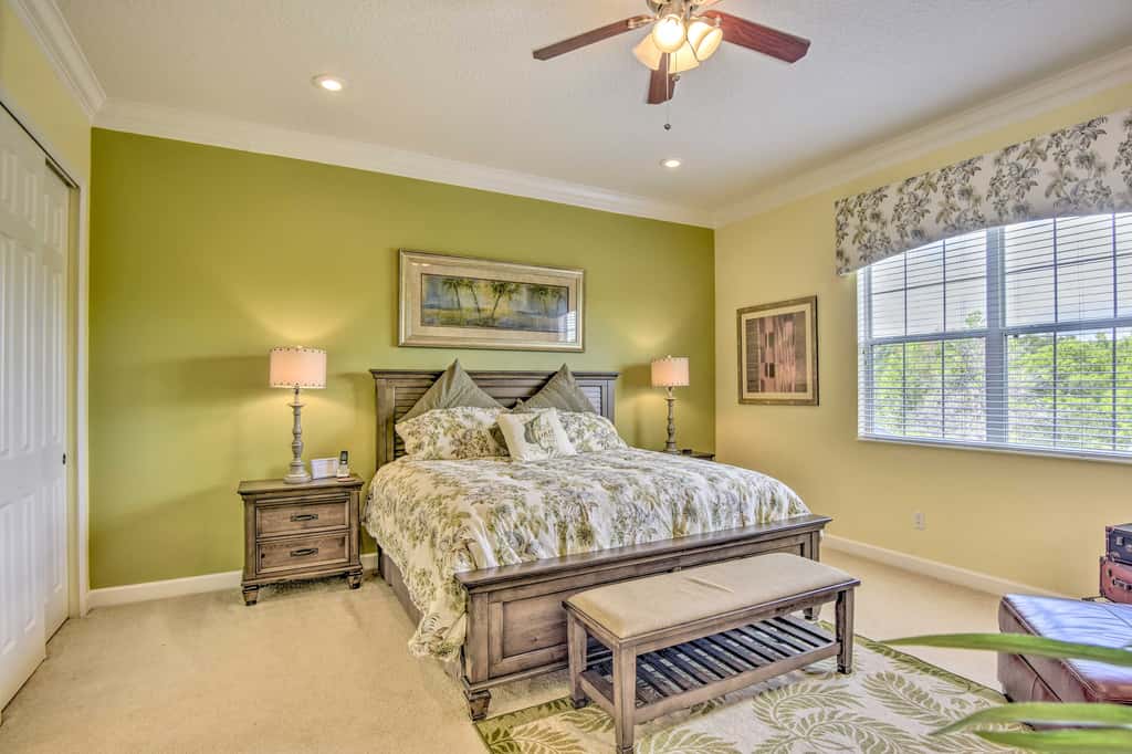 Beautiful Reunion Resort Home < 15 Min to Disney!