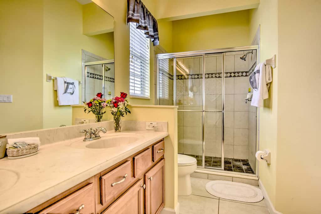 Beautiful Reunion Resort Home < 15 Min to Disney!