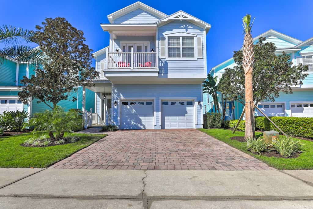 Beautiful Reunion Resort Home < 15 Min to Disney!