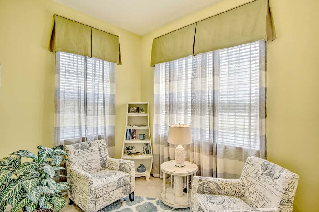 Beautiful Reunion Resort Home < 15 Min to Disney!