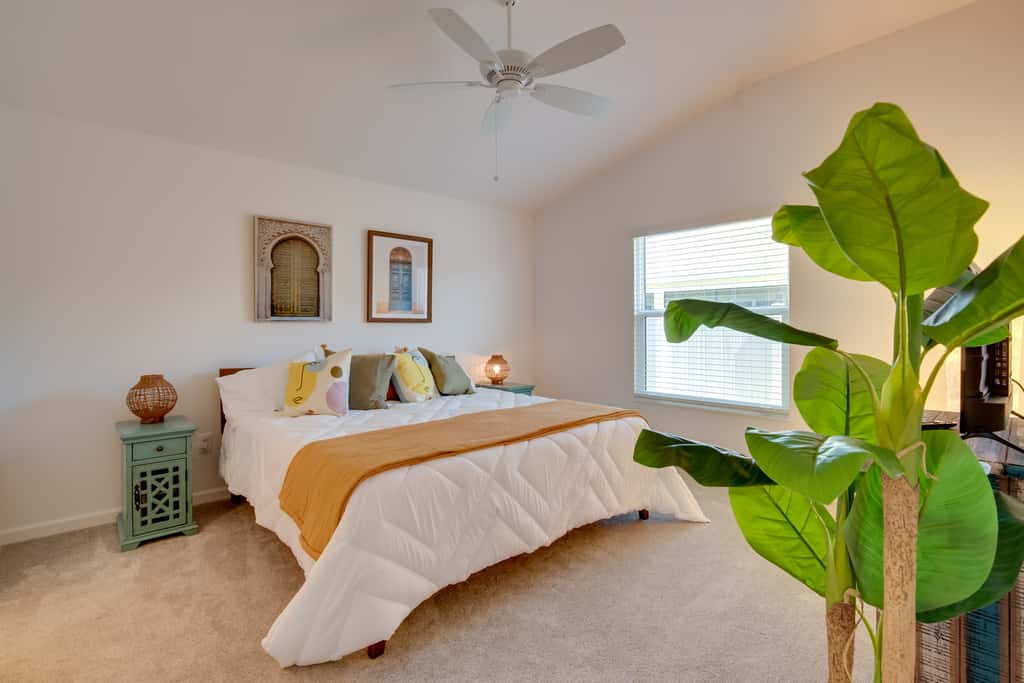 Home in The Villages Near the Newer Town Centers!