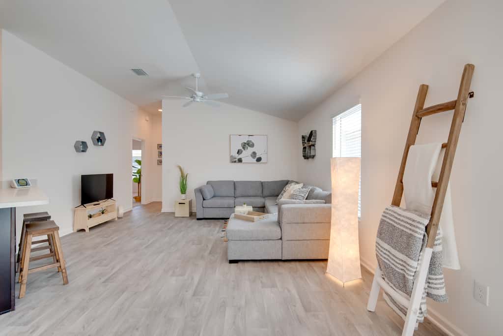 Home in The Villages Near the Newer Town Centers!