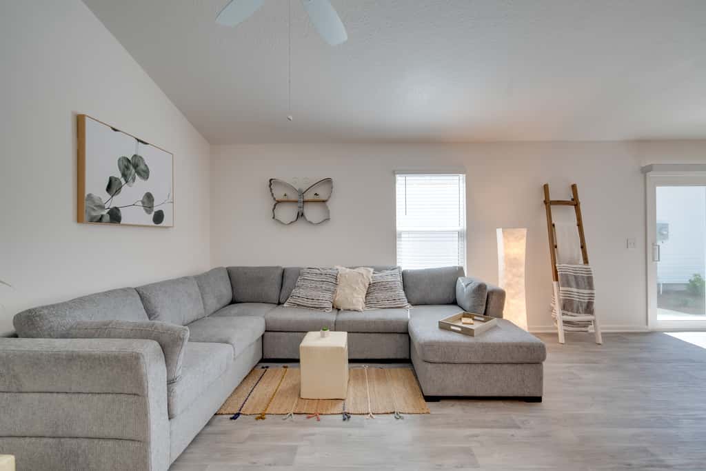 Home in The Villages Near the Newer Town Centers!