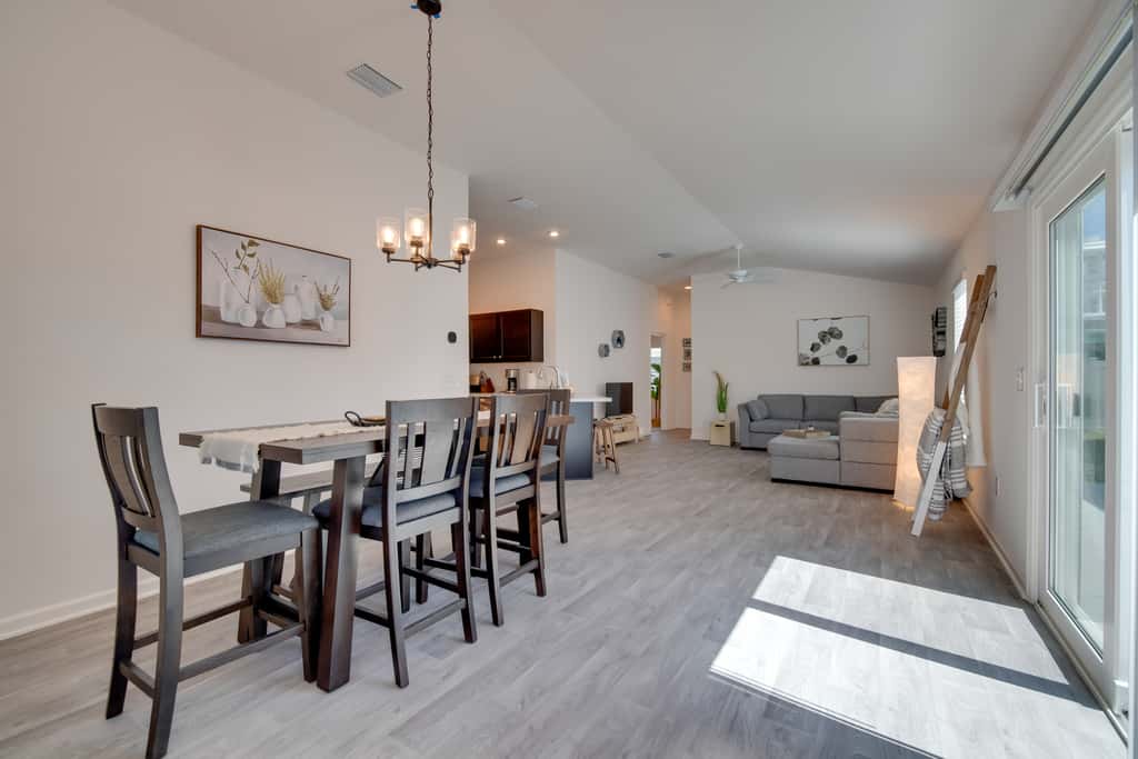 Home in The Villages Near the Newer Town Centers!