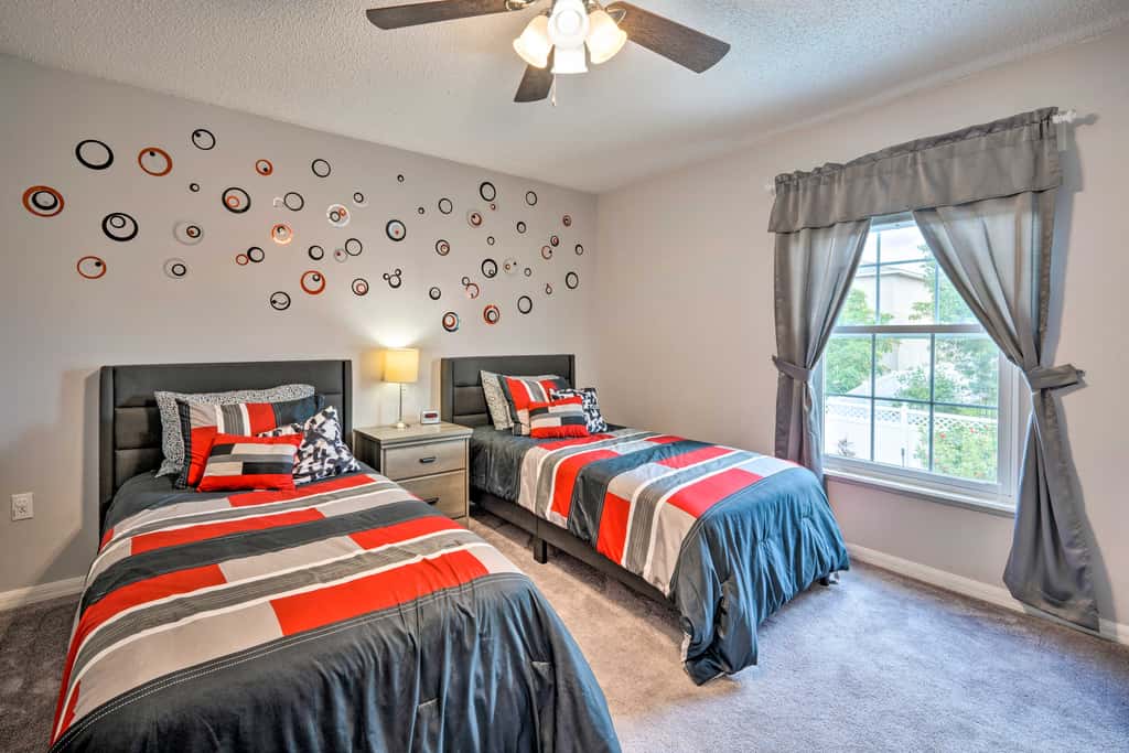 Game Room, Fenced Yard! Extended Base Near WDW